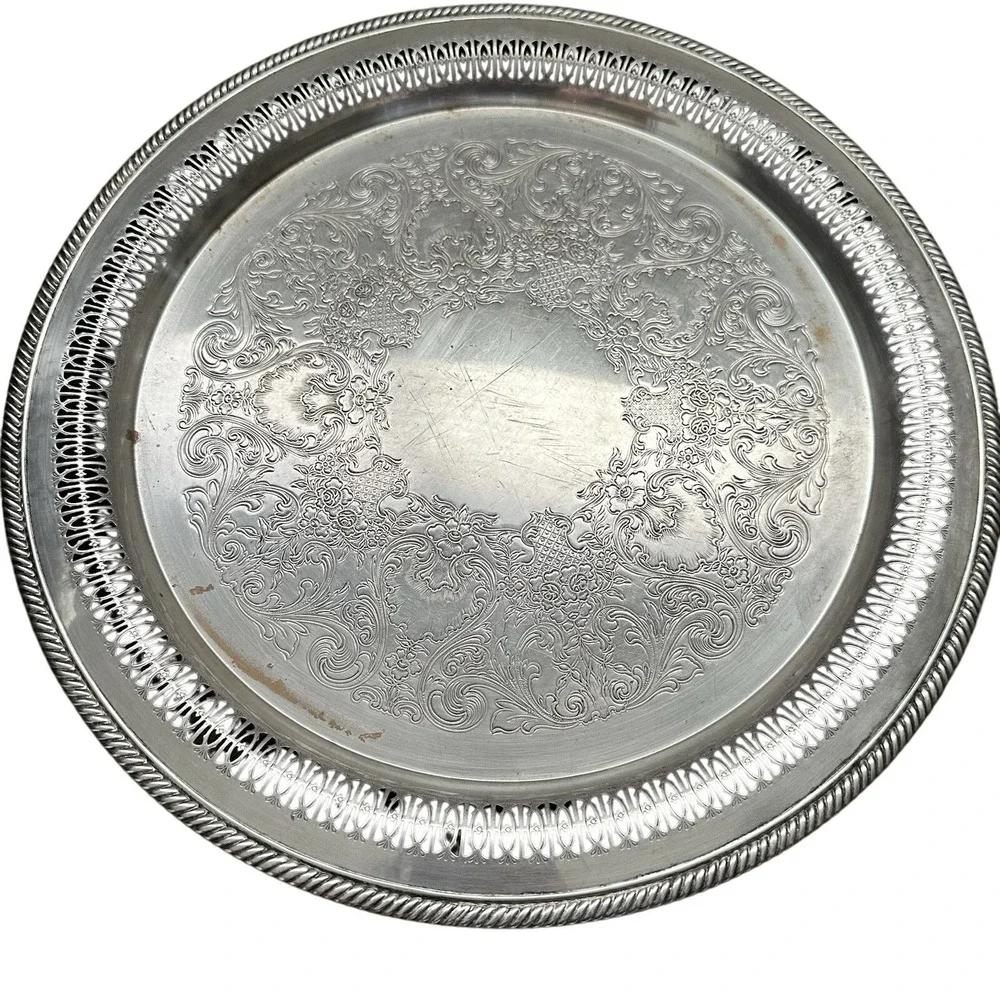Wm Rogers Serving Tray Round 15in Silverplate Silver Etched Floral‎ Pierced